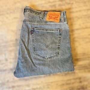 Levi's Men's Light Blue Straight Leg Jeans with Signature Patch W38xL34